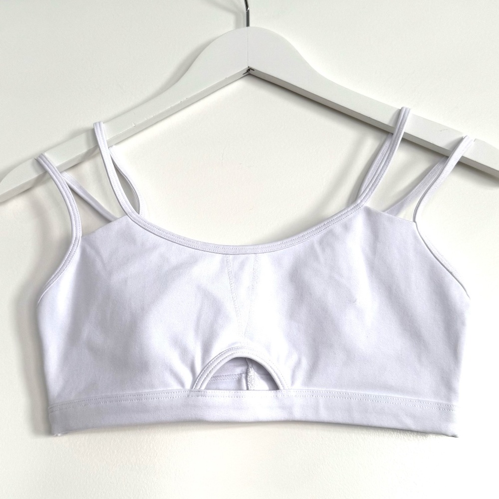 Lavaloka Activewear White Sports Bra. NWT. Small. Sample Sale.